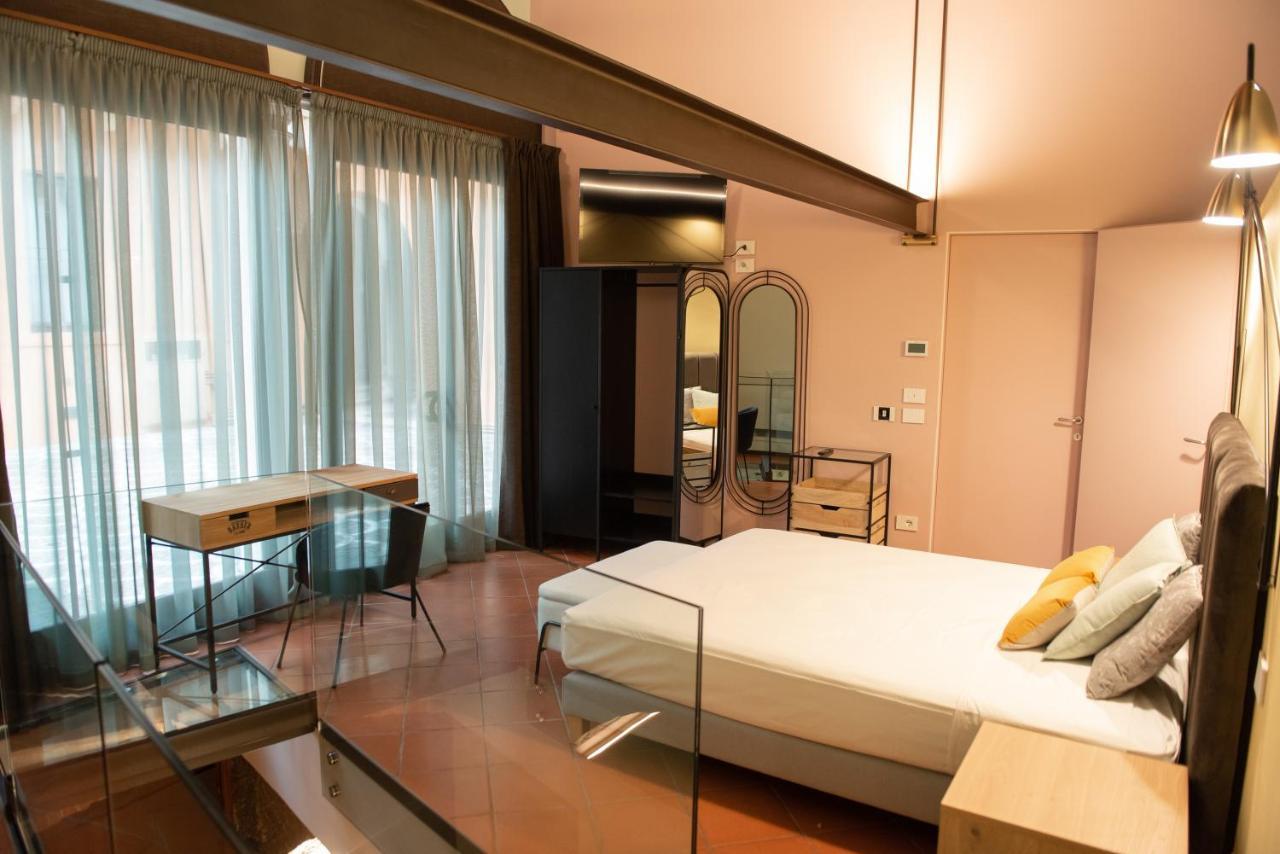 Italianflat - Empireo Rooms - 200Mt To Arena 베로나 외부 사진